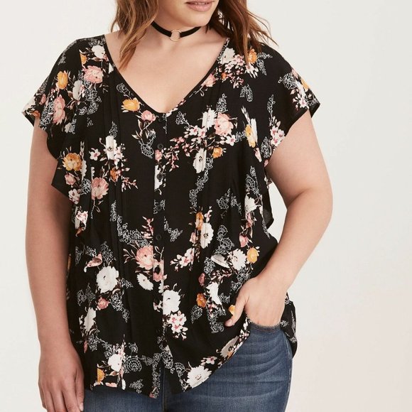 torrid Tops - Torrid Floral Print Textured Flutter Sleeve Blouse Plus Size 4 H11594